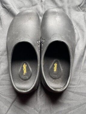 Tredsafe Black Comfort Walking Nurse and Retail Shoes Size 5M